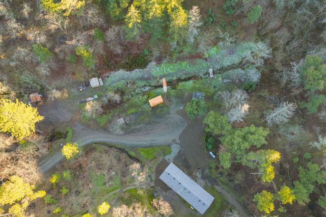 4098 Foots Creek R Fork Road, Gold Hill, OR 97525