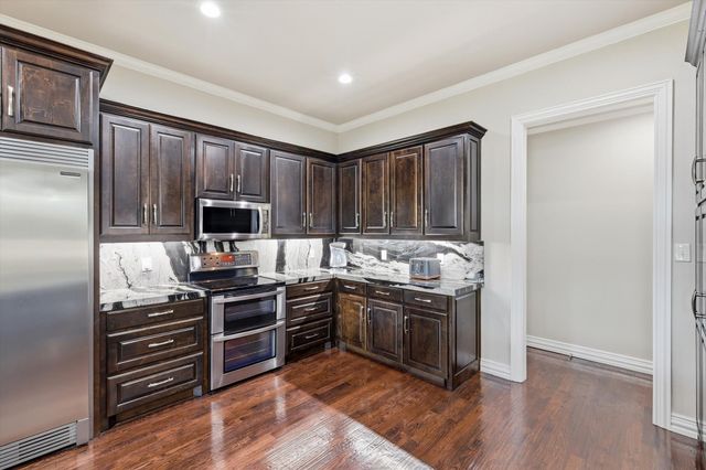 1601 Glen Springs Drive, Plano, TX 75093