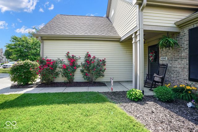 4342 Sequoia Court, Greenwood, IN 46143