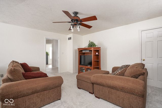 4342 Sequoia Court, Greenwood, IN 46143