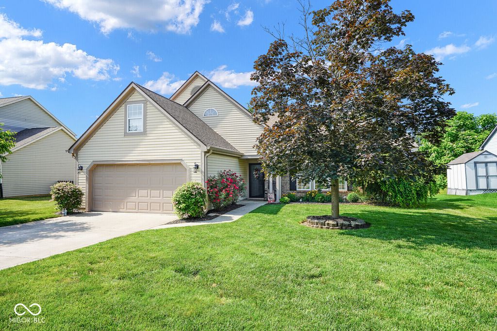 4342 Sequoia Court, Greenwood, IN 46143