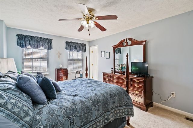 2307 Flint Dr 212-C, South Strabane, PA 15301