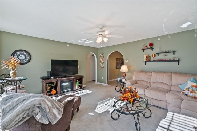 2307 Flint Dr 212-C, South Strabane, PA 15301