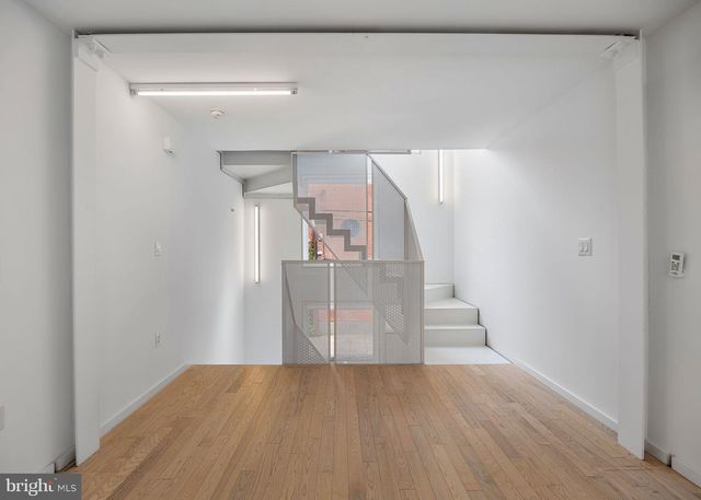 2710 W HARPER ST, Philadelphia, PA 19130