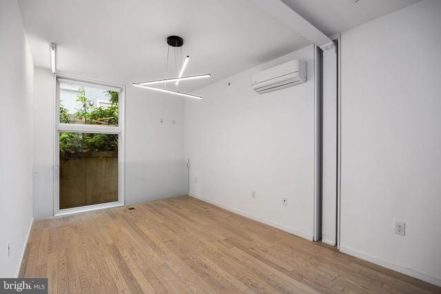 2710 W HARPER ST, Philadelphia, PA 19130