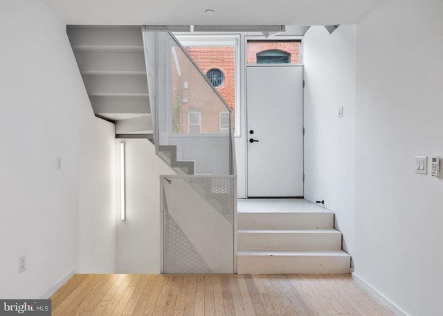 2710 W HARPER ST, Philadelphia, PA 19130