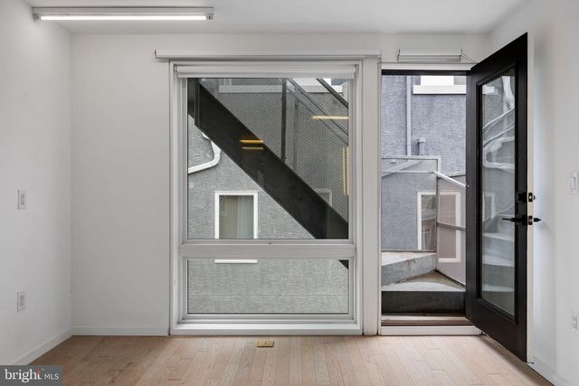 2710 W HARPER ST, Philadelphia, PA 19130