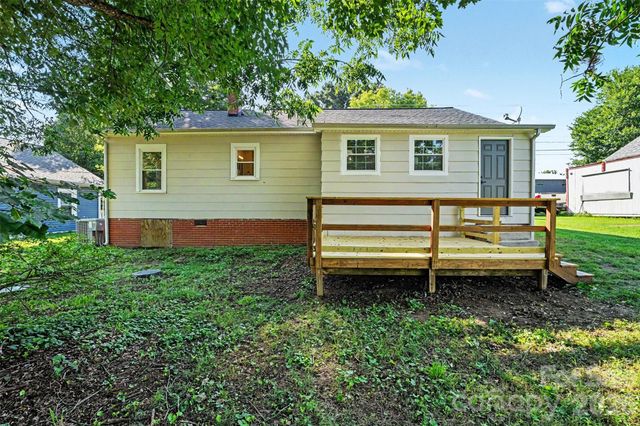 115 Autumn Leaf Road, Troutman, NC 28166