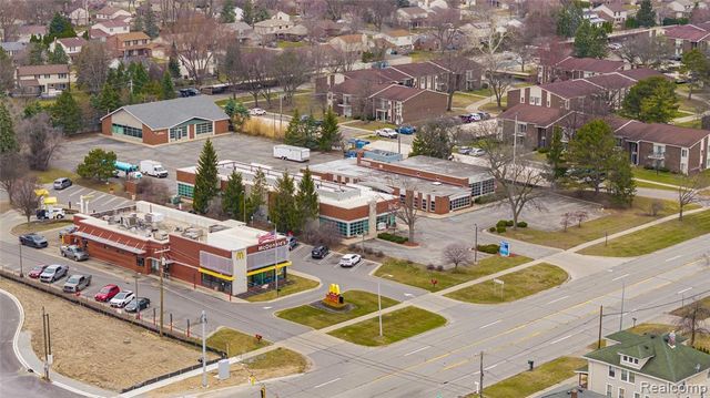 19337 Farmington Road, Livonia, MI 48152