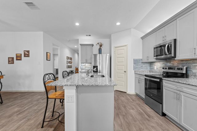 1259 Waterside Trace, Sealy, TX 77474