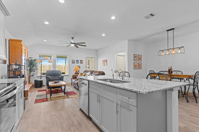 1259 Waterside Trace, Sealy, TX 77474