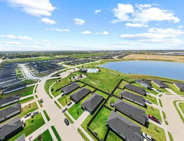 1259 Waterside Trace, Sealy, TX 77474