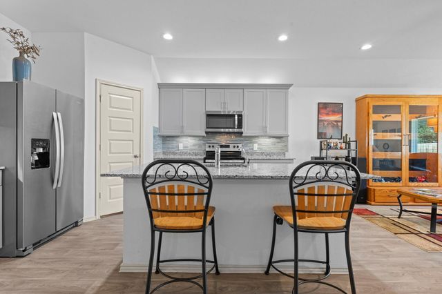 1259 Waterside Trace, Sealy, TX 77474