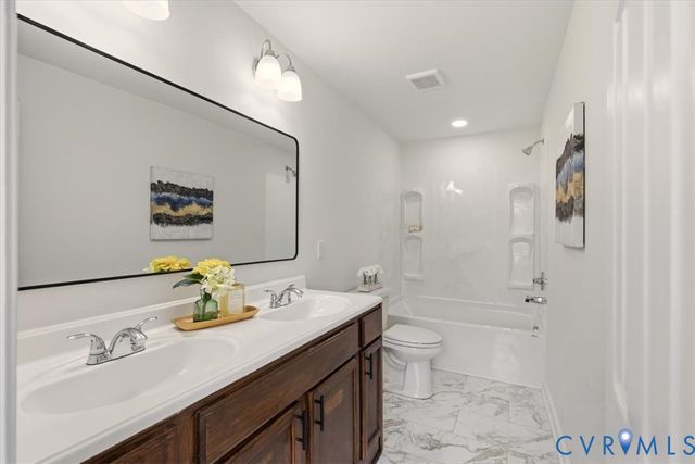 724 Wilson St, Petersburg, VA 23803