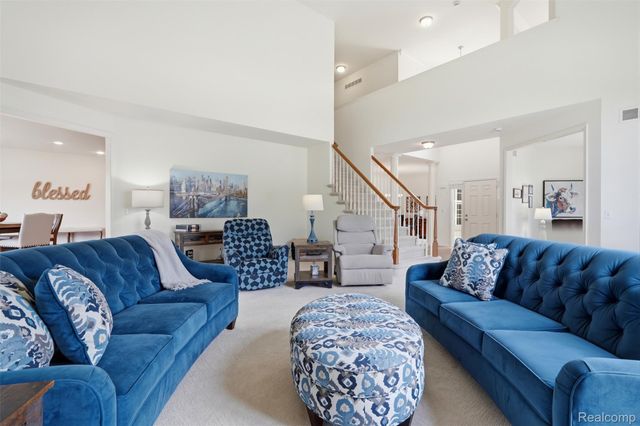 3793 Winding Brook Circle 1, Rochester Hills, MI 48309