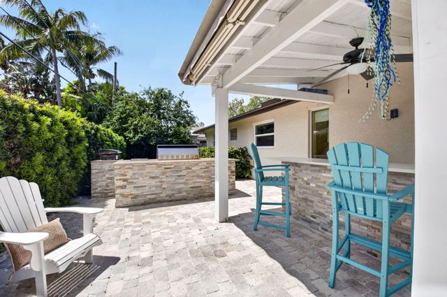 618 Sunshine Drive, Delray Beach, FL 33444