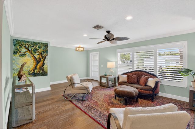 618 Sunshine Drive, Delray Beach, FL 33444