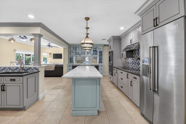 618 Sunshine Drive, Delray Beach, FL 33444