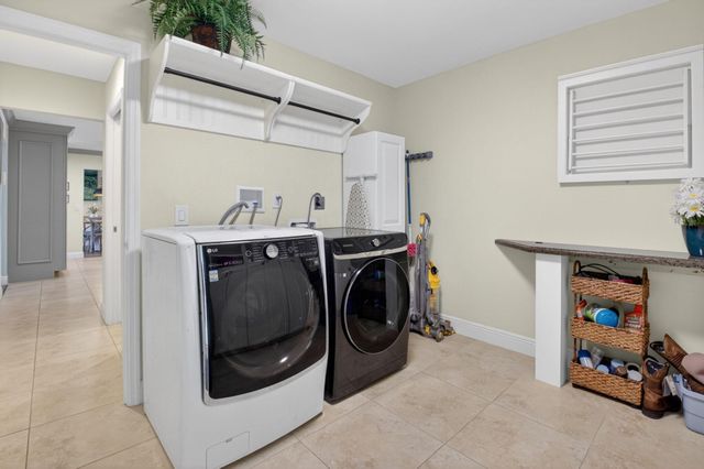 618 Sunshine Drive, Delray Beach, FL 33444