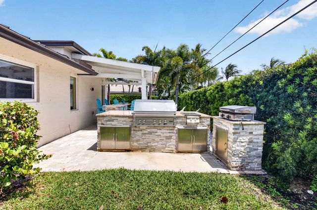 618 Sunshine Drive, Delray Beach, FL 33444