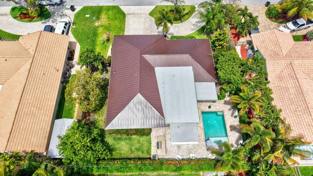618 Sunshine Drive, Delray Beach, FL 33444
