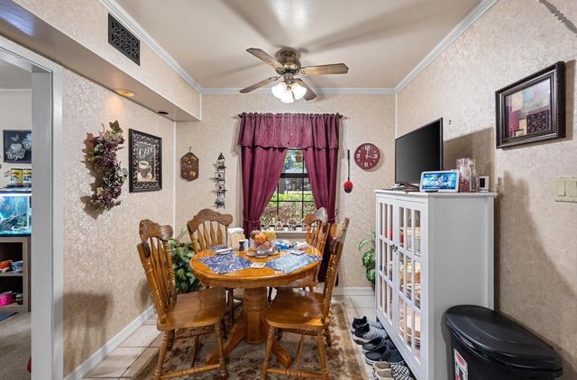 1705 E Beverly Drive, Corsicana, TX 75110
