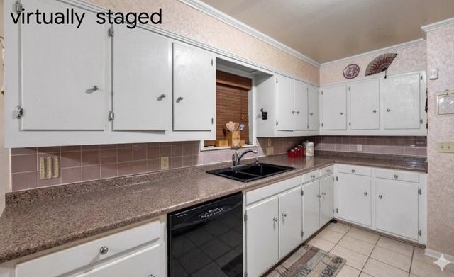 1705 E Beverly Drive, Corsicana, TX 75110