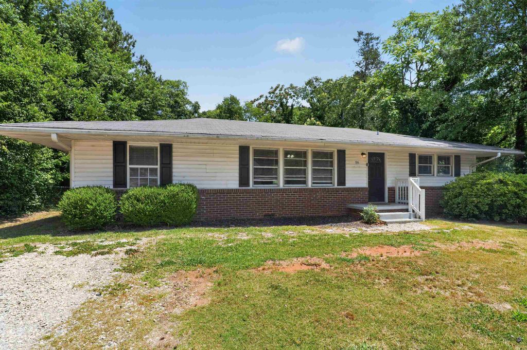 106 Whitener Avenue, Spartanburg, SC 29306