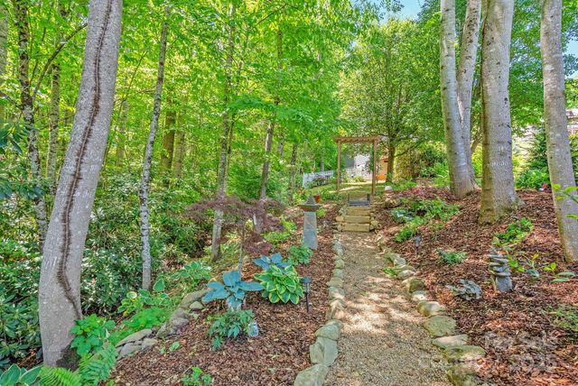 21 Kylie Grace Lane, Candler, NC 28715