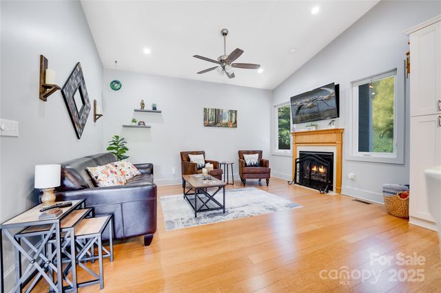 21 Kylie Grace Lane, Candler, NC 28715