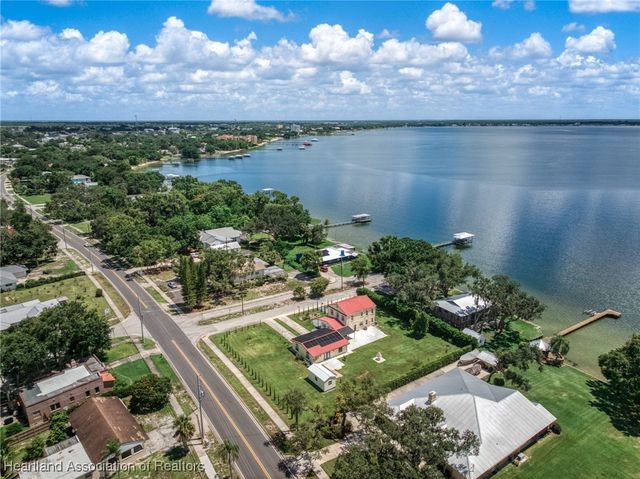 1110 Hotiyee Avenue, Sebring, FL 33870