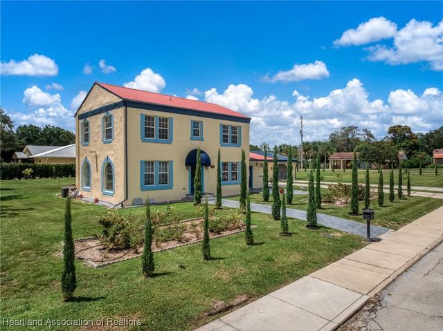 1110 Hotiyee Avenue, Sebring, FL 33870