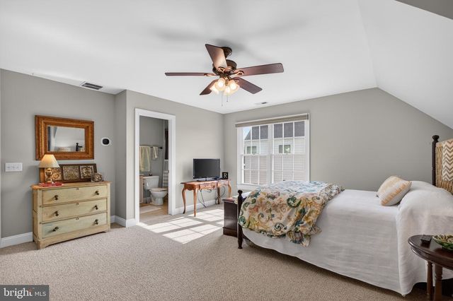 135 CORNWALL RD, Rehoboth Beach, DE 19971