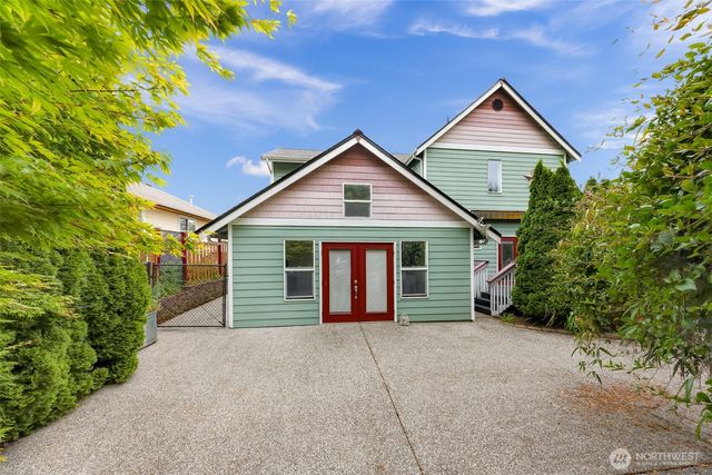 1188 Central Drive, Camano Island, WA 98282