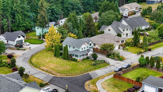 1188 Central Drive, Camano Island, WA 98282