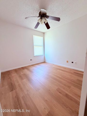 8742 PINEVALLEY Lane, Jacksonville, FL 32244