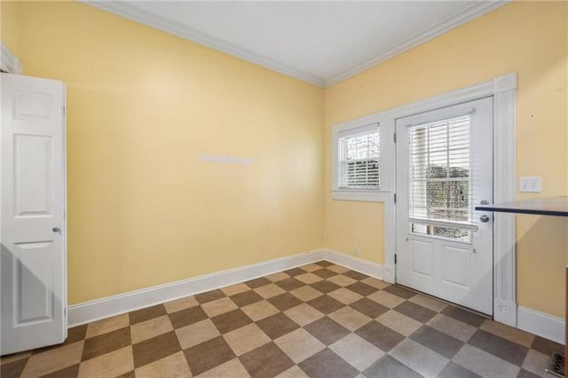 2522 Charlotte Street, Kansas City, MO 64108
