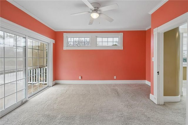 2522 Charlotte Street, Kansas City, MO 64108