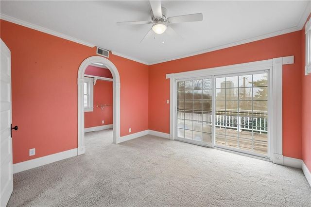 2522 Charlotte Street, Kansas City, MO 64108