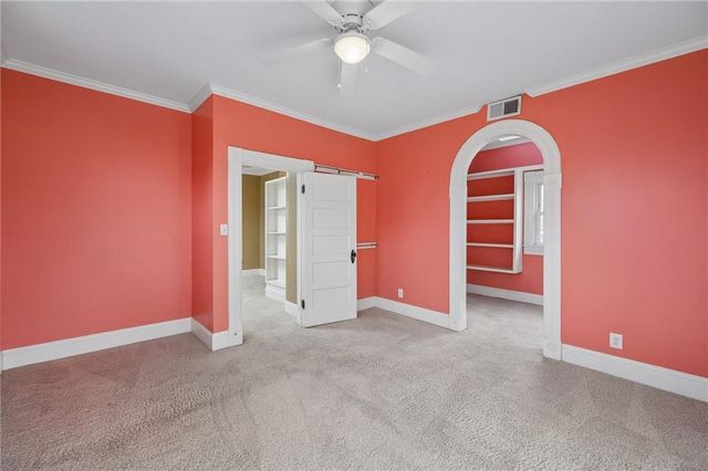 2522 Charlotte Street, Kansas City, MO 64108
