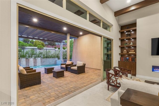 6321 Mojave Sky Street, Las Vegas, NV 89135