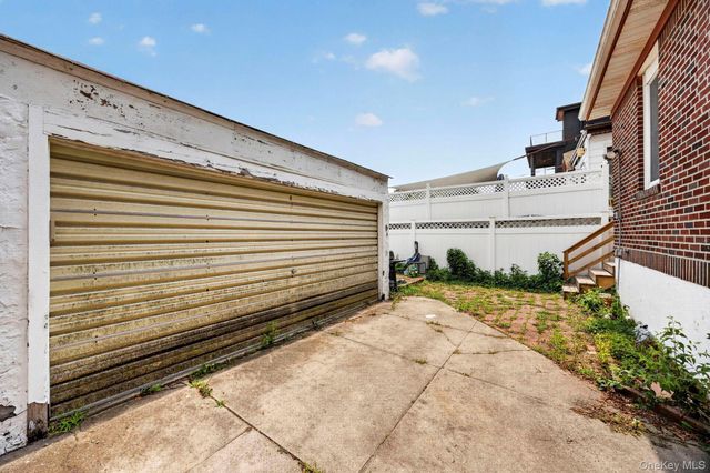 248 Beach 131st Street, Belle Harbor, NY 11694