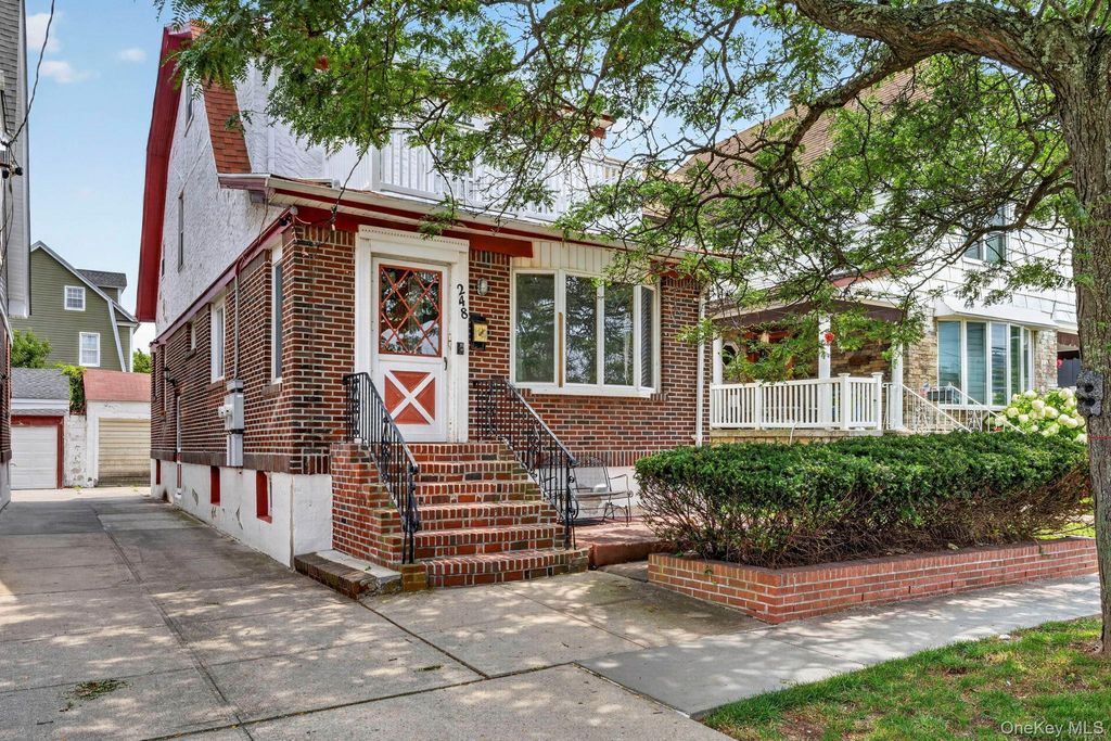 248 Beach 131st Street, Belle Harbor, NY 11694 — exterior