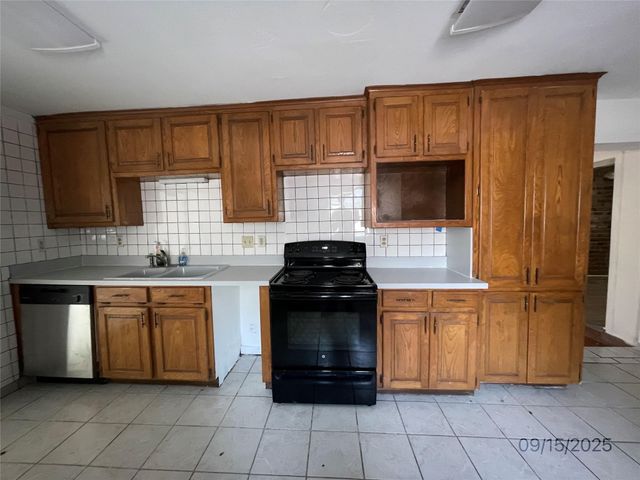 2620 Roberts Cut Off, Sansom Park, TX 76114