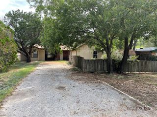 2620 Roberts Cut Off, Sansom Park, TX 76114