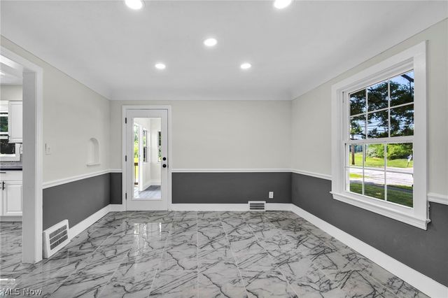 26479 Bagley Road, Olmsted Falls, OH 44138
