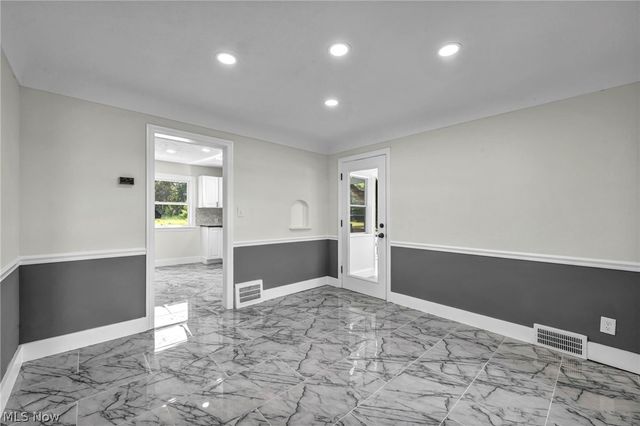 26479 Bagley Road, Olmsted Falls, OH 44138