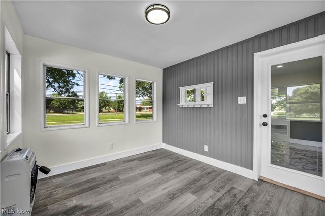 26479 Bagley Road, Olmsted Falls, OH 44138