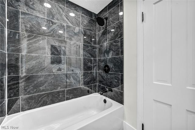 26479 Bagley Road, Olmsted Falls, OH 44138