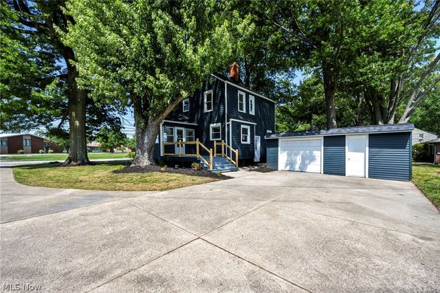 26479 Bagley Road, Olmsted Falls, OH 44138